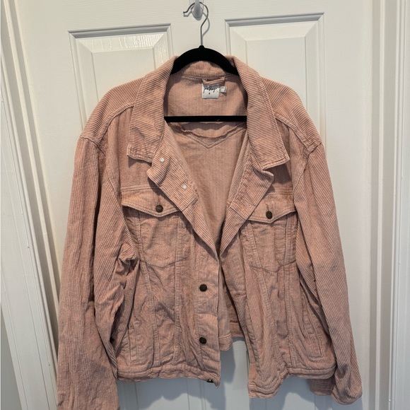 Polly Crop Shacket Size 12 - Picture 12 of 14